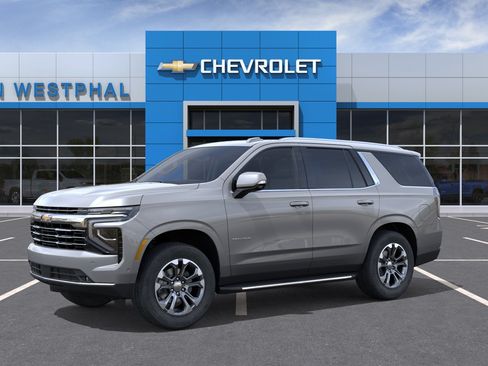 Used 2026 Chevrolet Tahoe LT w/ Comfort Package AWD/4WD image 2