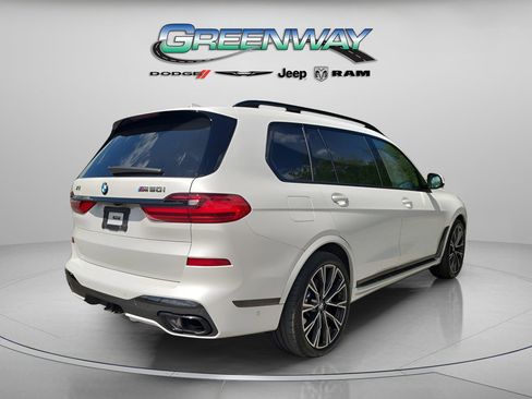 Used 2021 BMW X7 xDrive40i w/ M Sport Package AWD/4WD image 3