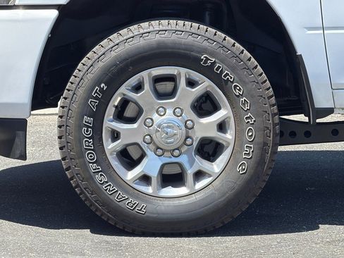 Used 2024 RAM 2500 Laramie AWD/4WD image 26
