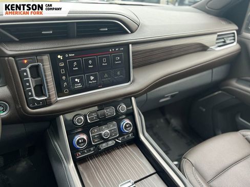 Used 2024 GMC Yukon Denali image 27