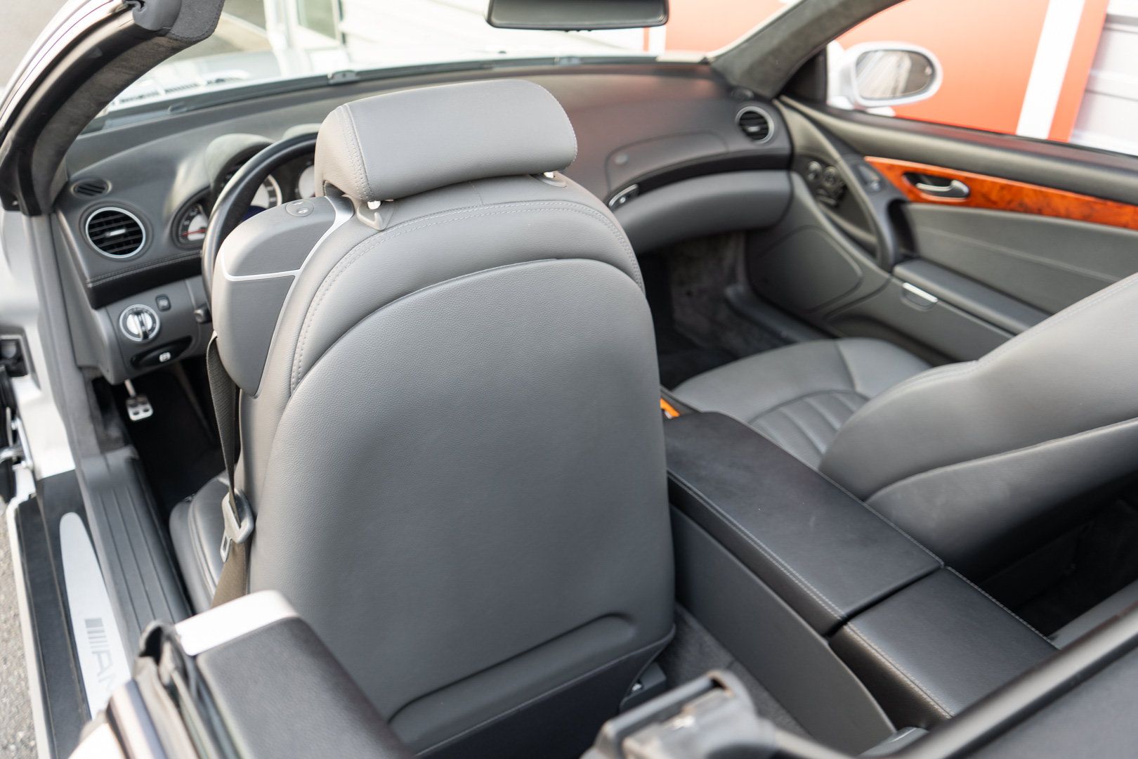 Used 2003 Mercedes-Benz SL 55 AMG image 41