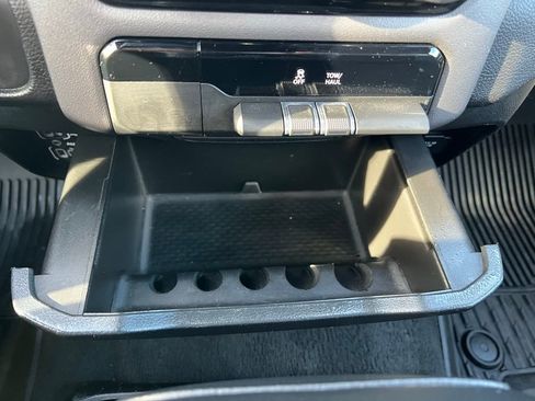 Used 2023 RAM 1500 Laramie image 35