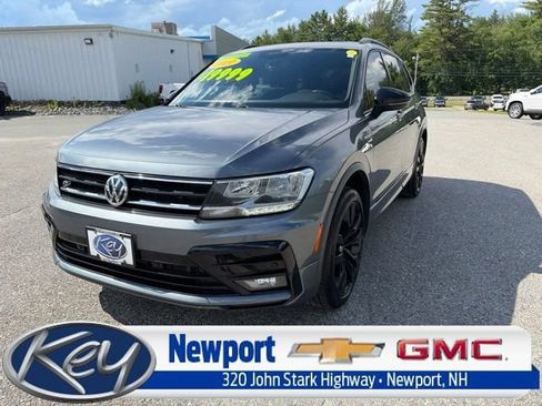 Used 2021 Volkswagen Tiguan SE R-Line AWD/4WD image 1