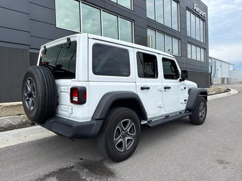 Used 2021 Jeep Wrangler Unlimited Sport w/ Sun And Sound Package AWD/4WD image 3