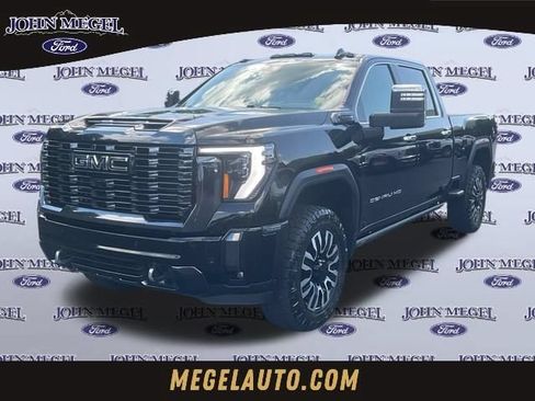 Used 2024 GMC Sierra 2500 Denali Ultimate AWD/4WD image 1