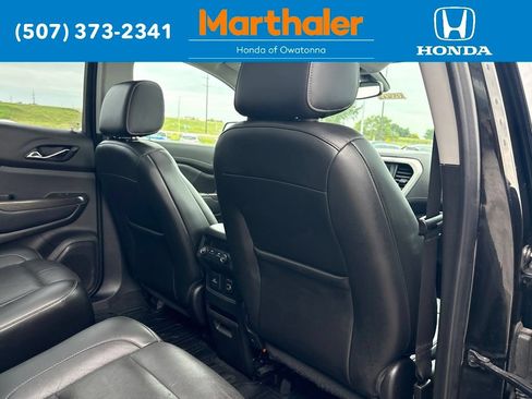 Used 2019 GMC Acadia SLT w/ Black Edition AWD/4WD image 19