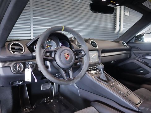 Certified 2024 Porsche 718 Cayman GT4 RS w/ Light Design Package RWD image 4