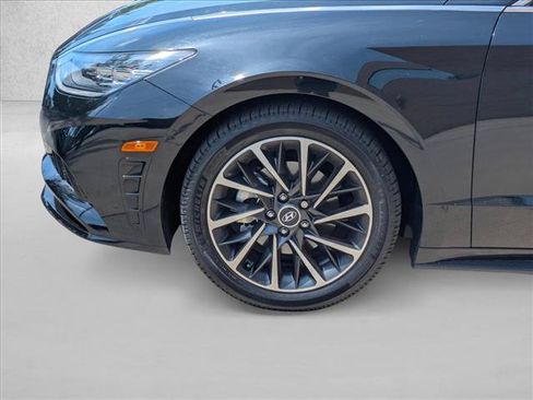 Used 2023 Hyundai Sonata Limited FWD image 25