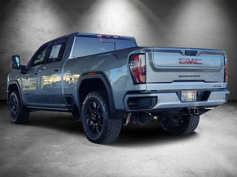 Used 2024 GMC Sierra 2500 AT4 w/ AT4 Premium Plus Package AWD/4WD image 4