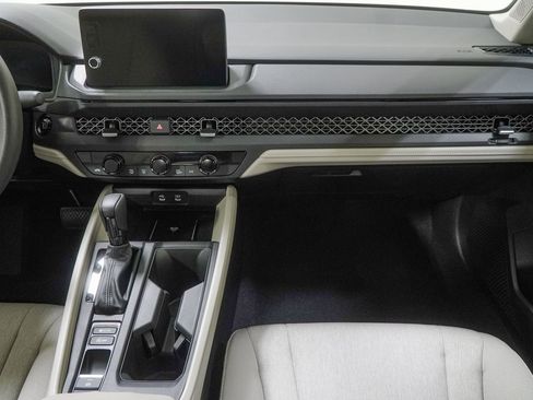 New 2026 Honda Accord SE image 33