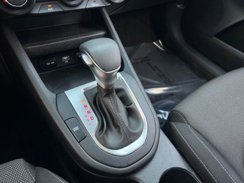 Used 2023 Kia Forte LXS w/ LXS Technology Package image 24