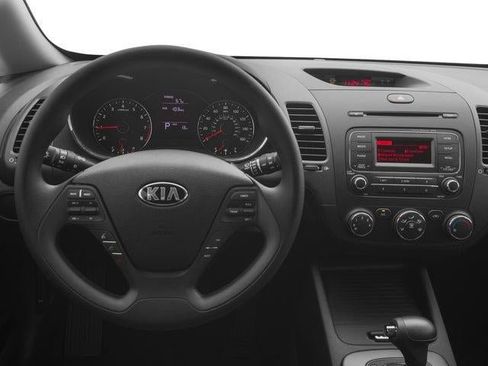 Used 2016 Kia Forte LX FWD image 7