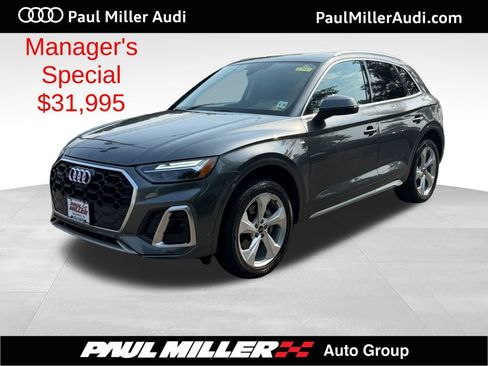 Used 2023 Audi Q5 2.0T Premium Plus w/ Premium Plus Package AWD/4WD image 1