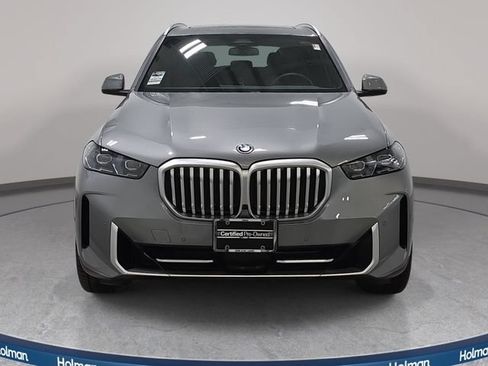 Used 2025 BMW X5 xDrive50e w/ Parking Assistance Package AWD/4WD image 2