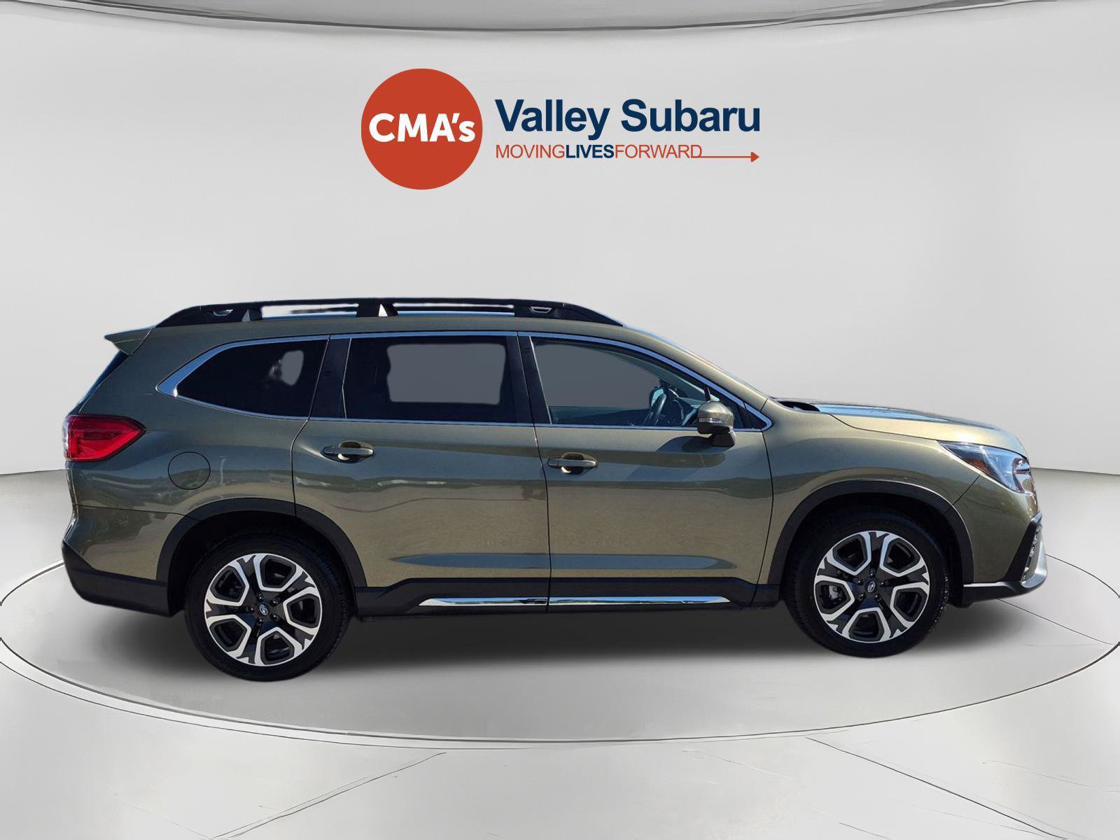 Used 2023 Subaru Ascent Limited AWD/4WD image 6