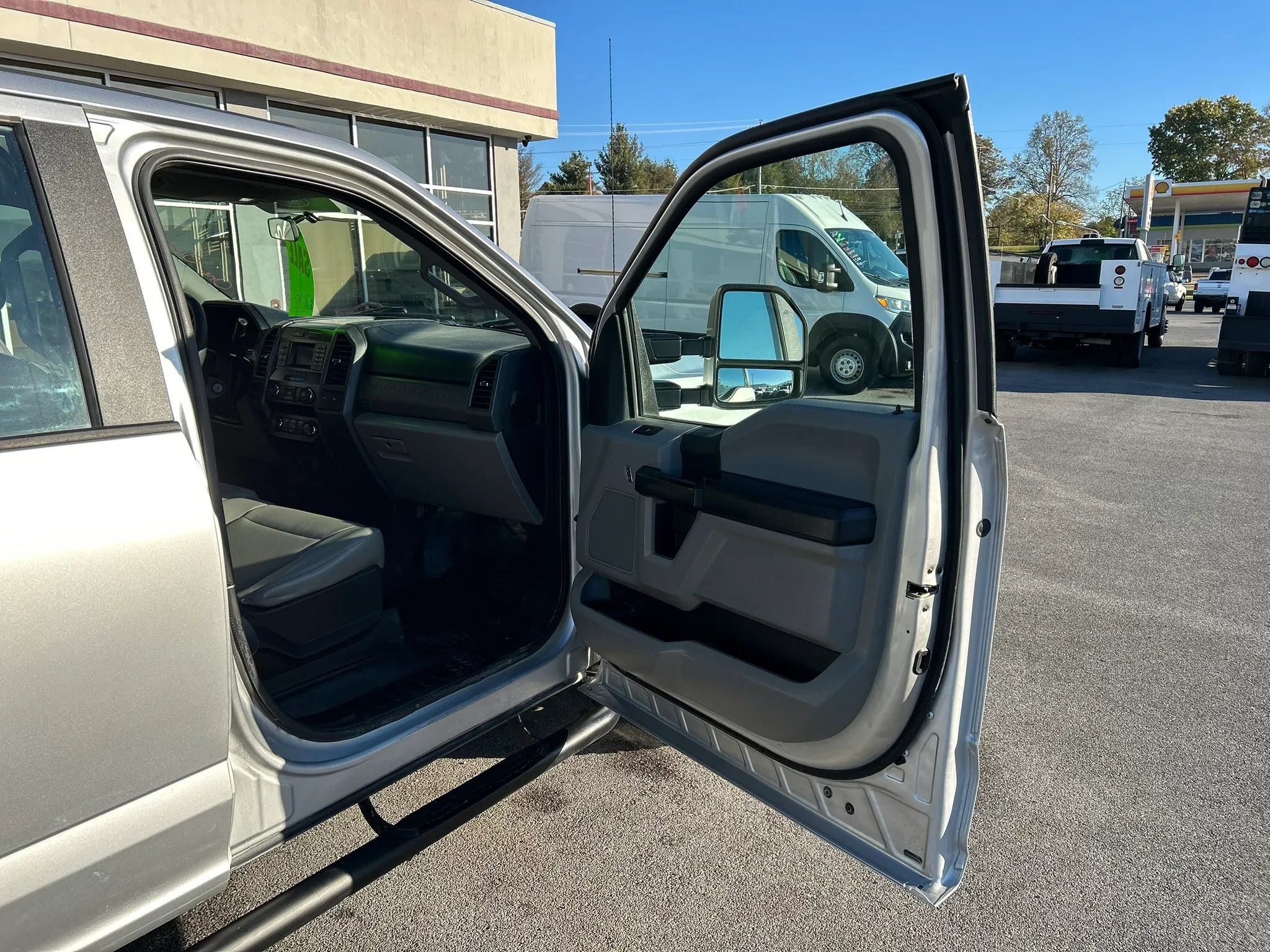 Used 2019 Ford F250 XL w/ Power Equipment Group RWD image 20