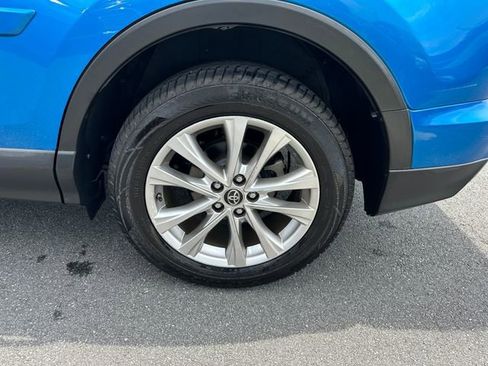 Used 2016 Toyota RAV4 Limited FWD image 34
