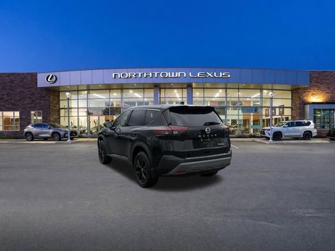 Used 2021 Nissan Rogue SV AWD/4WD image 21