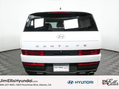 Used 2025 Hyundai Santa Fe SE image 23