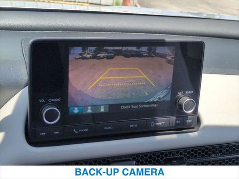 Certified 2024 Honda HR-V LX image 18
