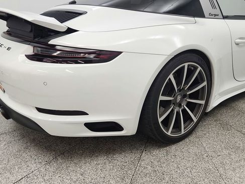 Used 2017 Porsche 911 Targa 4S AWD/4WD image 28