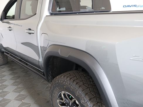 New 2026 Chevrolet Colorado ZR2 w/ Technology Package image 11