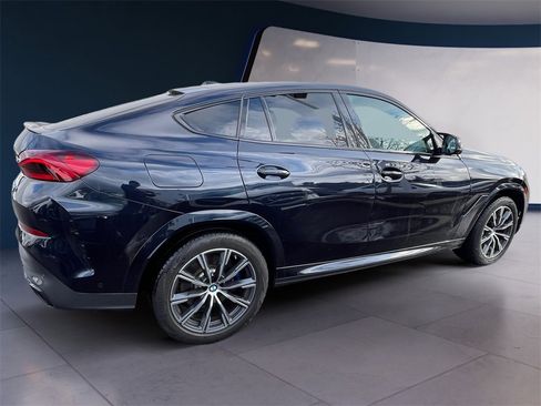 Used 2024 BMW X6 M60i w/ Dynamic Handling Package image 6