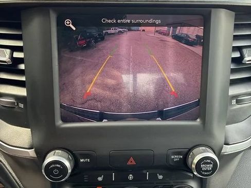 Used 2019 RAM 1500 Big Horn AWD/4WD image 30