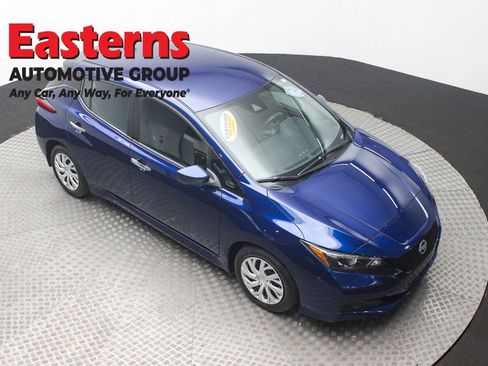 Used 2023 Nissan Leaf S image 3