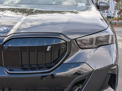 Used 2026 BMW i5 eDrive40 RWD image 21