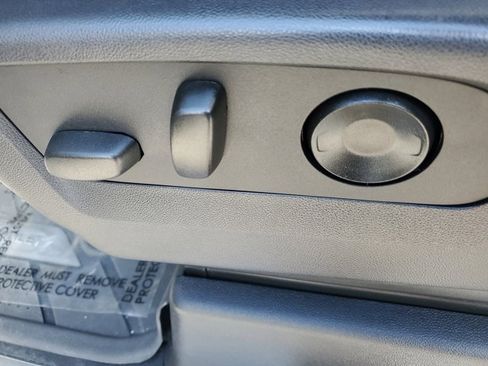 Used 2023 Chevrolet Silverado 1500 High Country w/ High Country Premium Package image 22