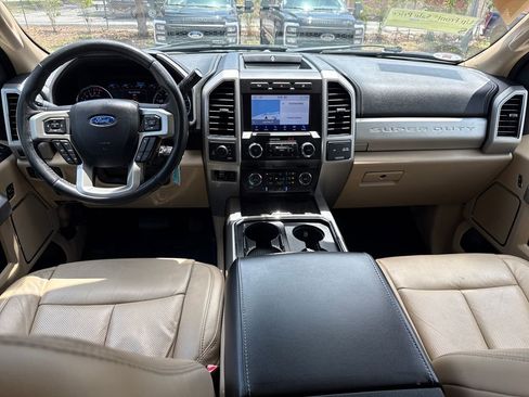 Used 2020 Ford F250 Lariat w/ Lariat Value Package AWD/4WD image 6