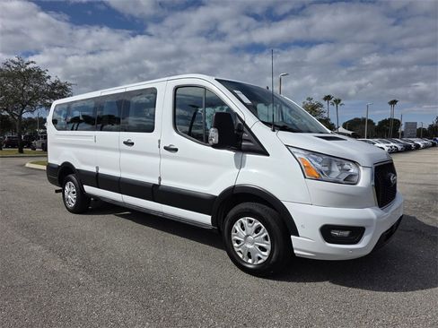 Used 2021 Ford Transit 350 XLT image 31