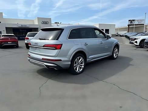 Used 2025 Audi Q7 3.0T Premium Plus AWD/4WD image 3