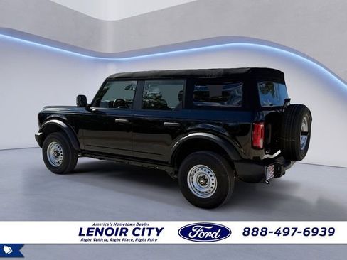 New 2025 Ford Bronco 4-Door image 5