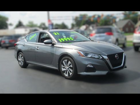 Used 2021 Nissan Altima 2.5 S image 2