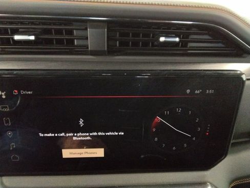 Used 2024 GMC Sierra 2500 AT4 w/ AT4 Premium Plus Package image 25