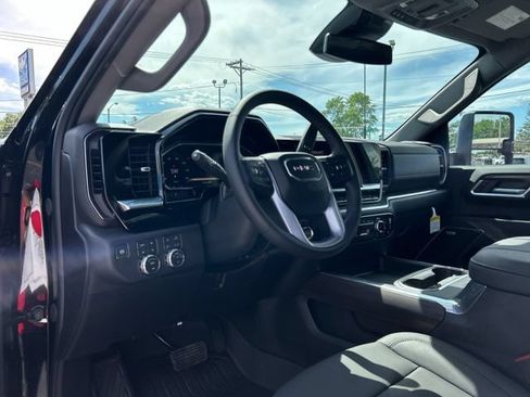 New 2026 GMC Sierra 2500 SLT w/ SLT Premium Package AWD/4WD image 24