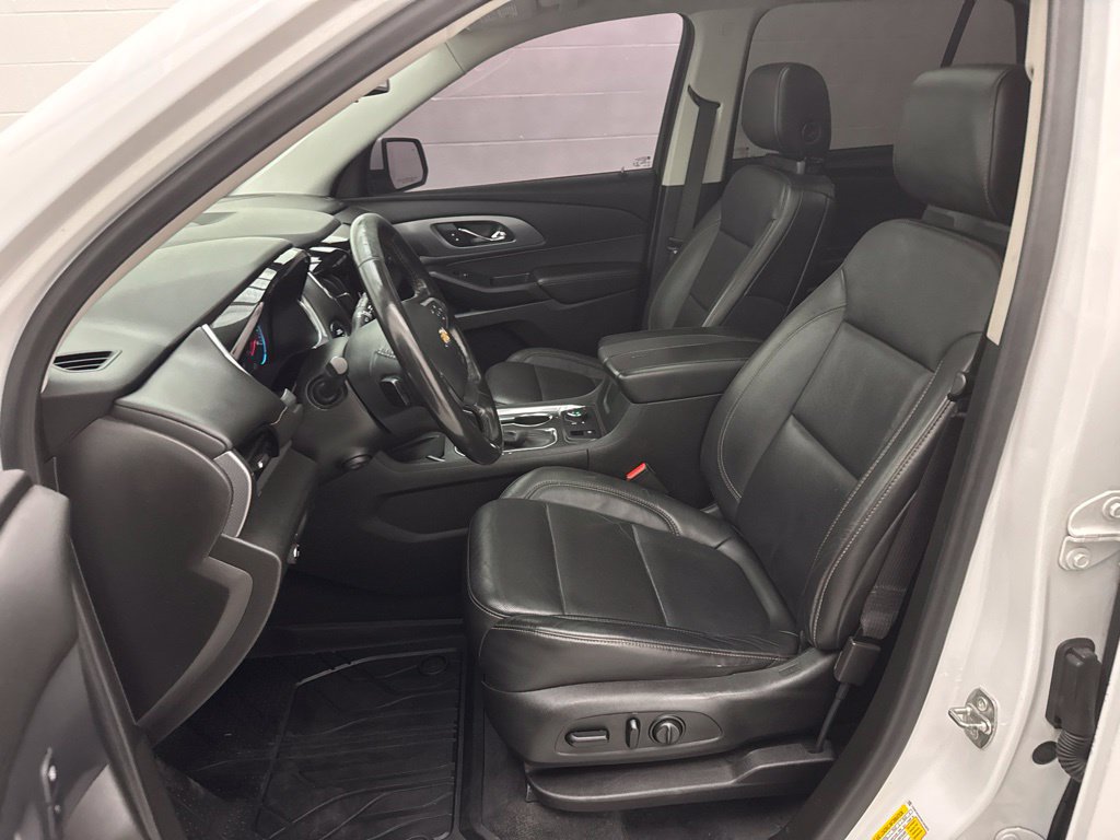 Used 2021 Chevrolet Traverse Premier w/ LPO, Floor Liner Package AWD/4WD image 21