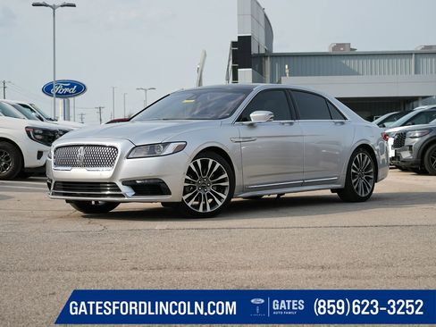 Used 2019 Lincoln Continental Reserve image 1
