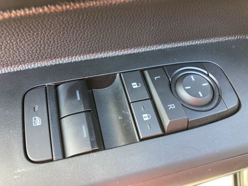 Used 2024 Toyota Tacoma PreRunner image 15