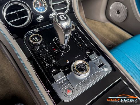 Used 2022 Bentley Continental GT AWD/4WD image 16