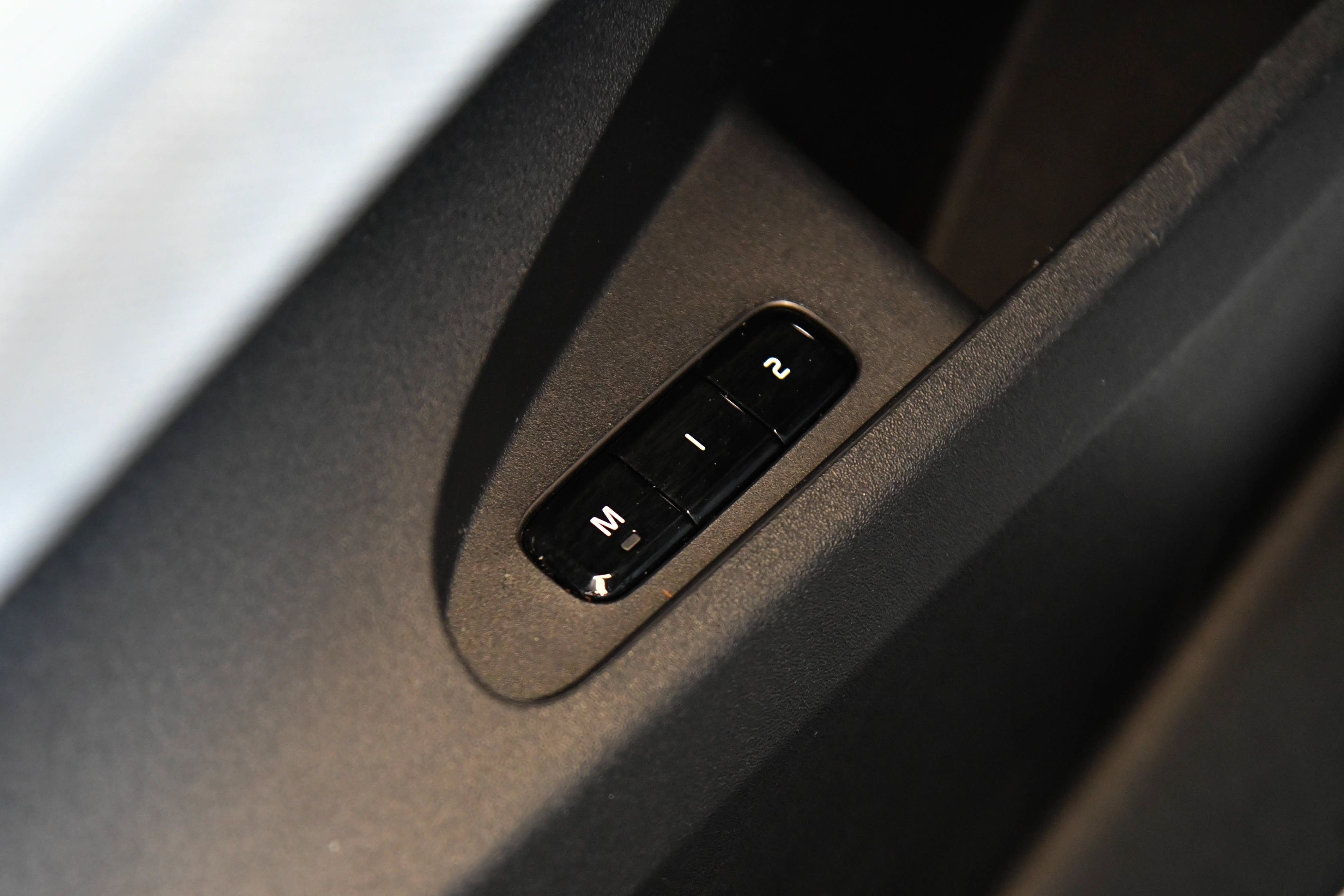 Used 2023 Polestar Polestar 2 w/ Pilot Pack AWD/4WD image 32