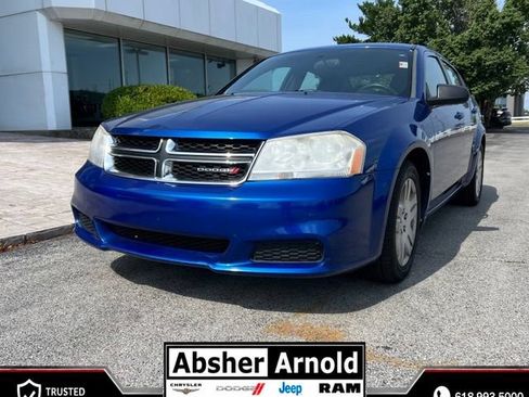 Used 2013 Dodge Avenger SE FWD image 1