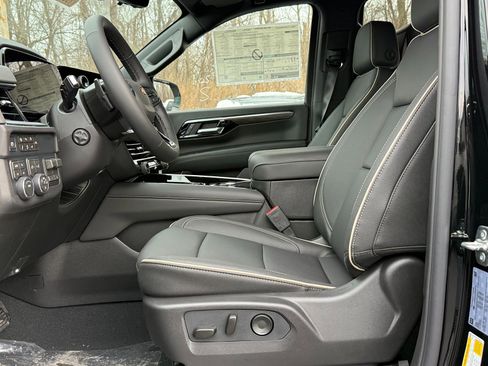 New 2026 Chevrolet Tahoe Premier image 12