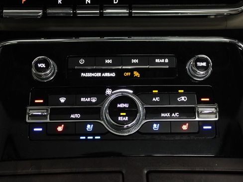 Used 2023 Jeep Grand Wagoneer 4WD image 31