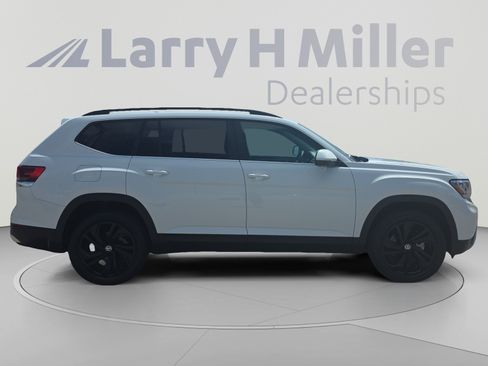 Used 2022 Volkswagen Atlas SE AWD/4WD image 6