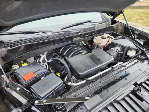 Used 2024 Chevrolet Silverado 1500 RST image 16