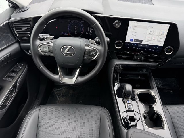 Used 2025 Lexus NX 250 FWD w/ Accessory Package (Z2) image 10
