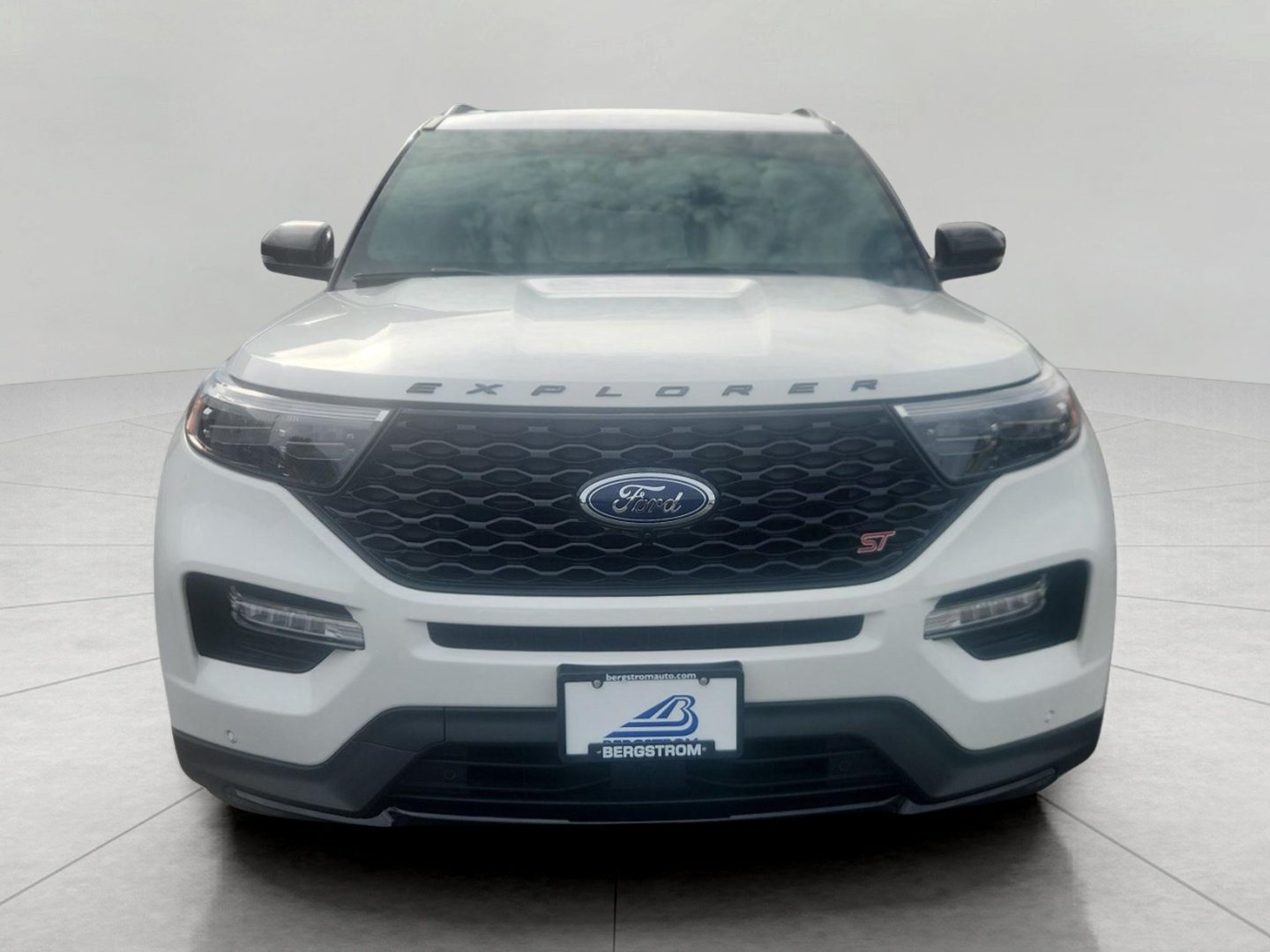 Certified 2024 Ford Explorer ST w/ Equipment Group 401A AWD/4WD image 4